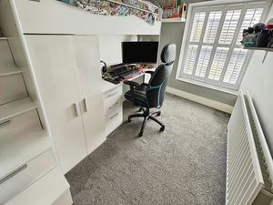 Photo 16- click for photo gallery